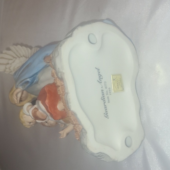 Home Interior 2 Collectible Porcelain Angel Figurines - Picture 11 of 16